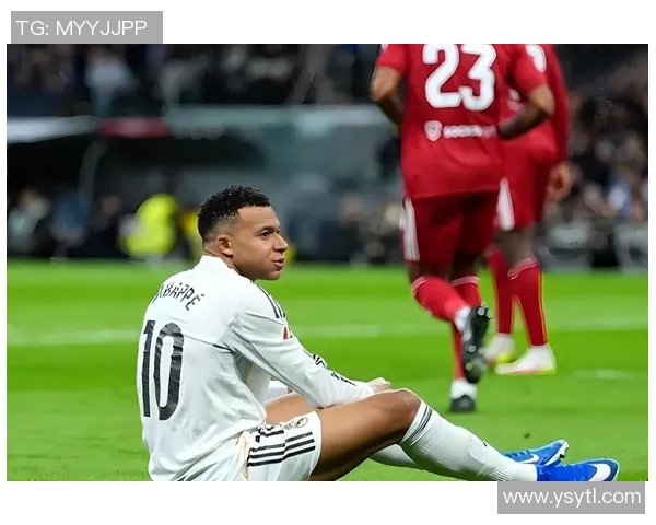 足球明星离世真实照片曝光引发球迷热议与追忆